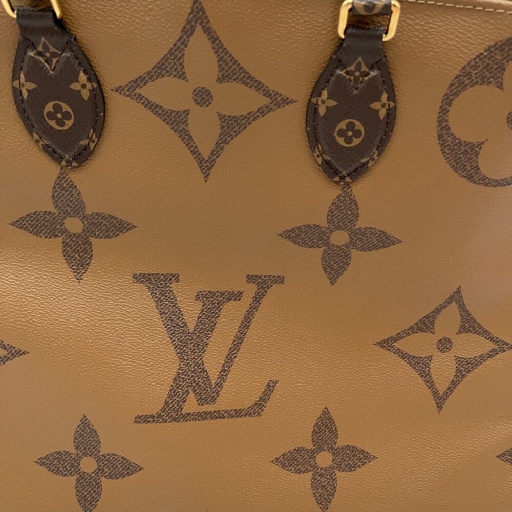 Louis Vuitton Monogram Reverse On The Go GM Shoulder Tote Beige/Brown (141975) - Picture 3 of 11